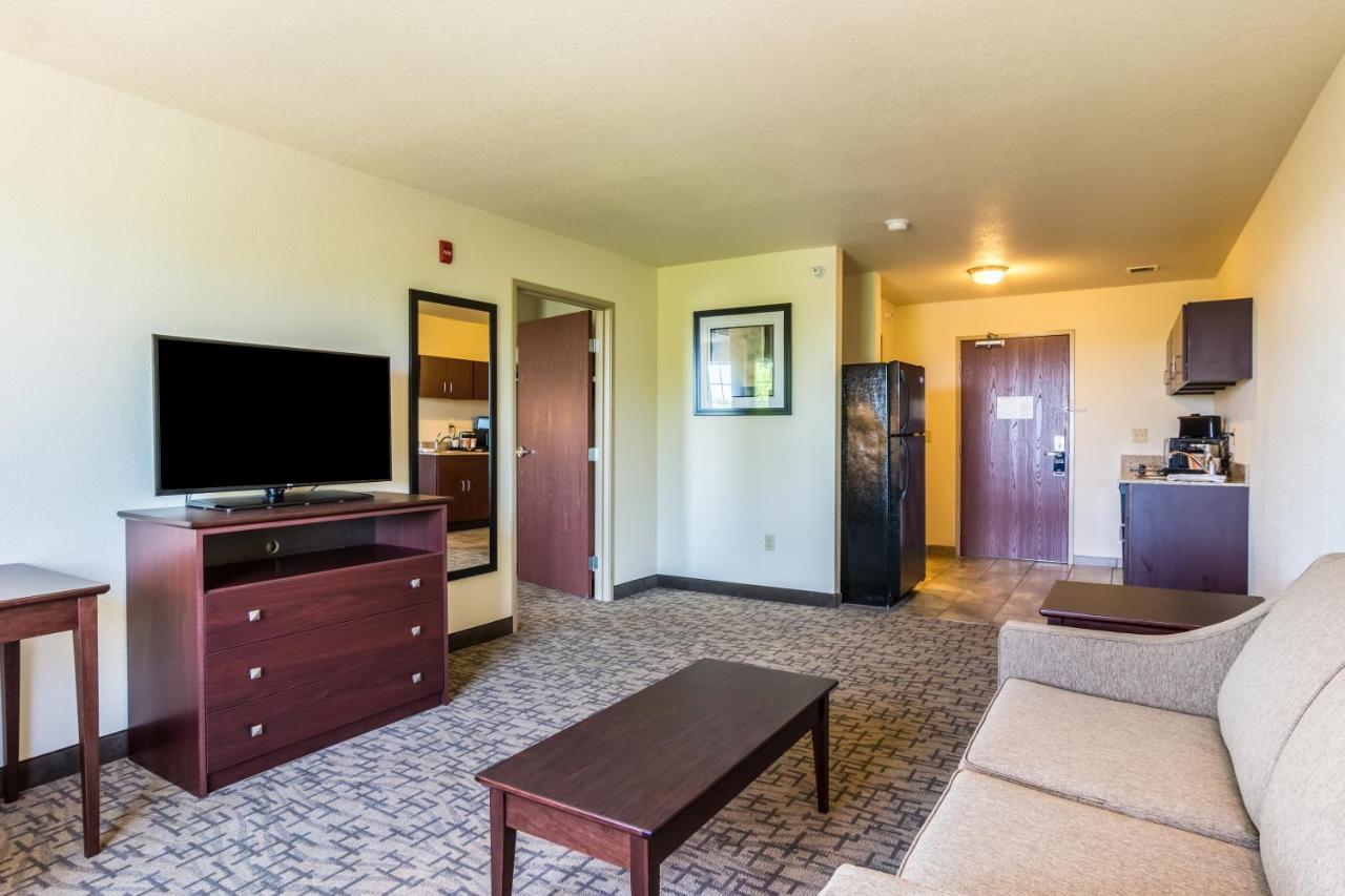 Cobblestone Hotel & Suites - Erie Kültér fotó